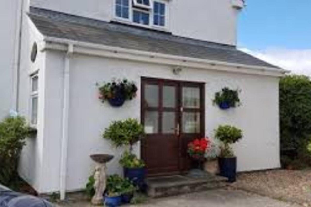 1-Bed Cottage On Coastal Pathway In South Wales Gileston Exterior foto